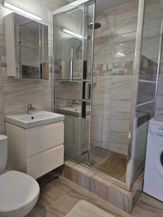 Apartament 3 CAMERE, zona linistita, PARTICULAR