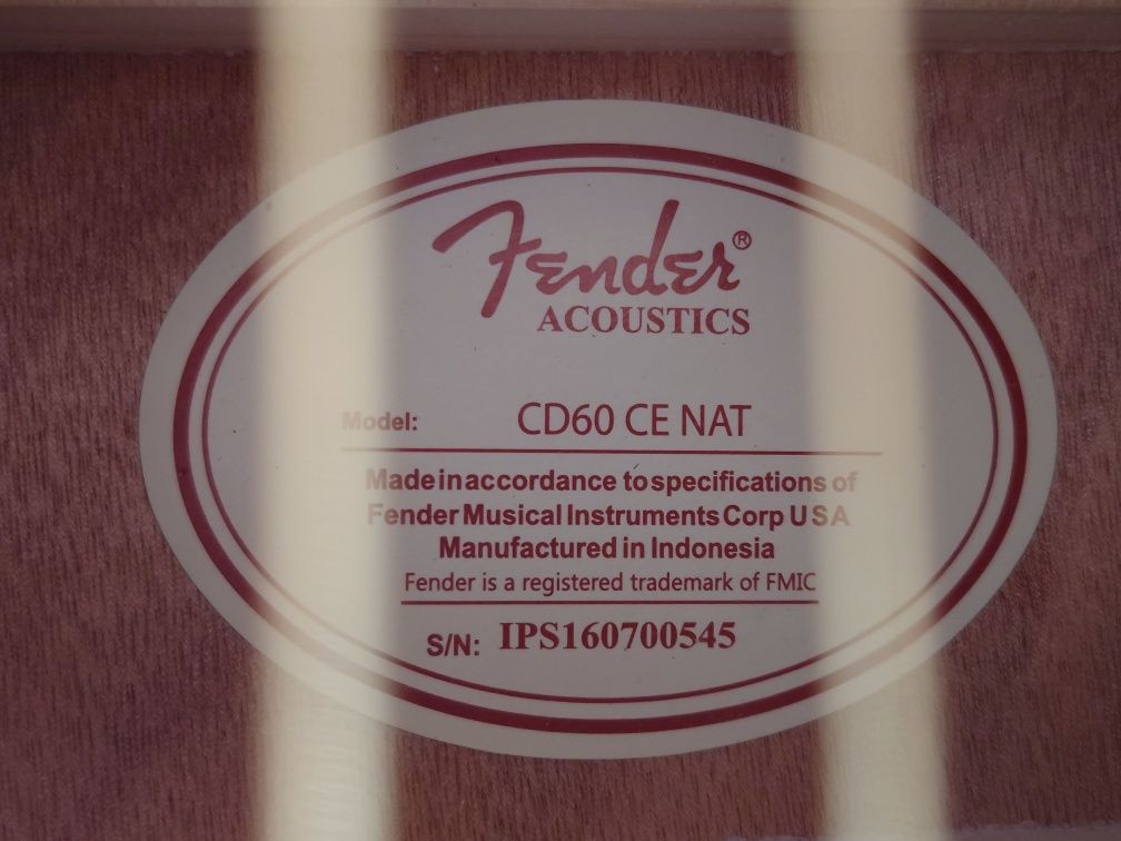 Fender CD60 CE 41 razmer USA