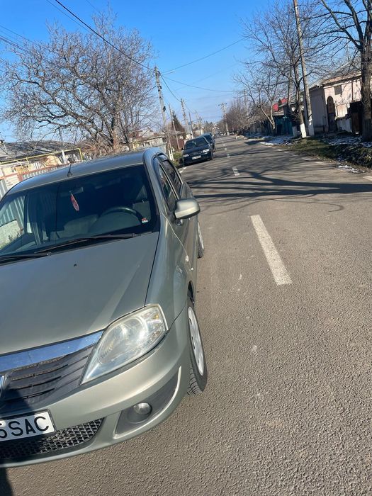 Vând Dacia Logan 1.4+gpl