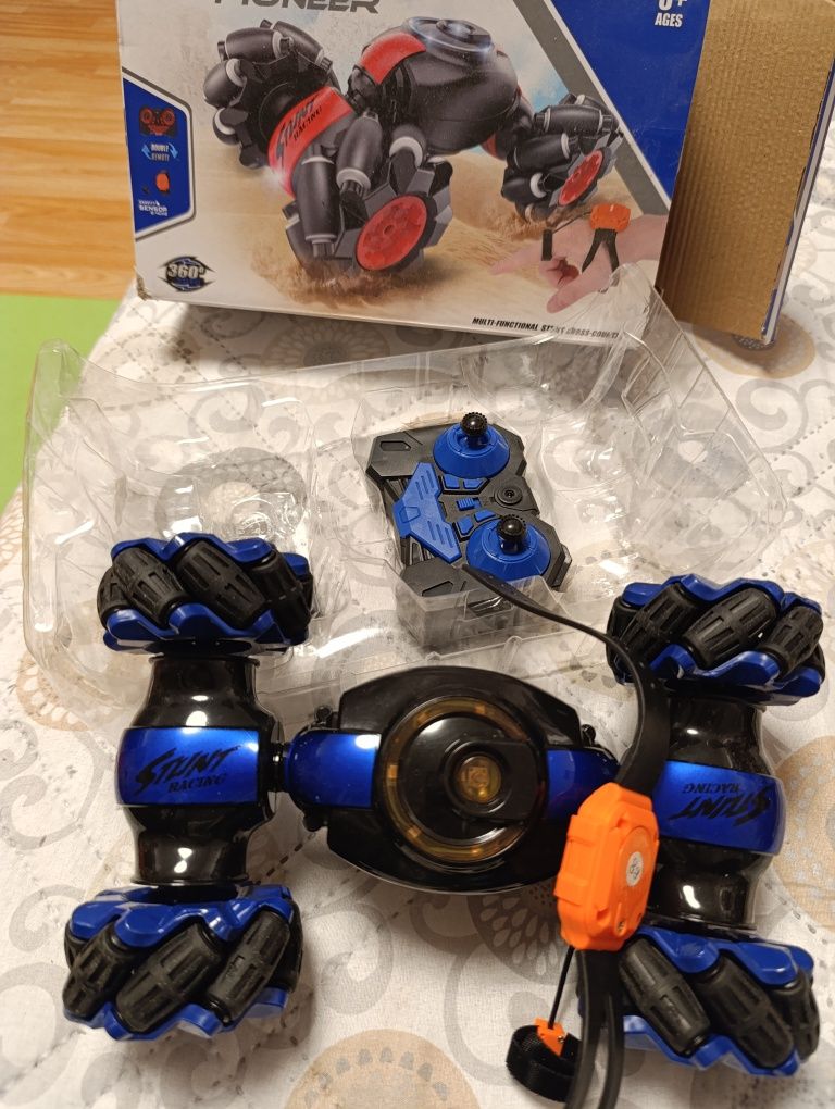 Различни играчки