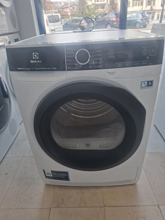 Сушилня с термопомпа Electrolux PerfectCare 900