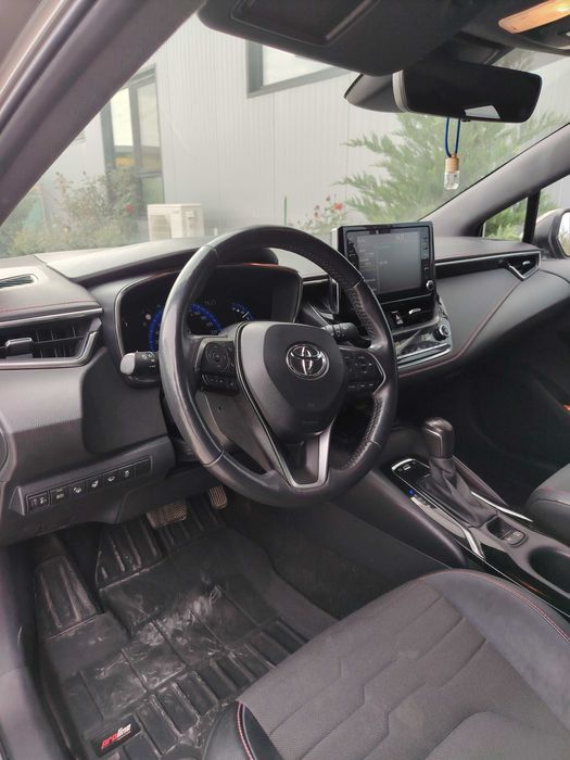 Vand Toyota Corolla Hibrid 1.8