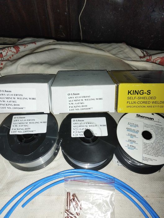 Продавам следните артикули,заваръчна тел, алуминий магнезий и силиций