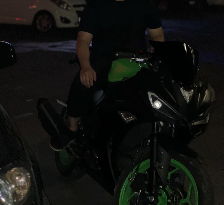 Kawasakiy motor 250 kub