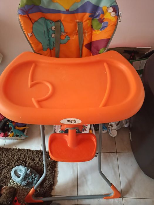 Scaun de masa bebe