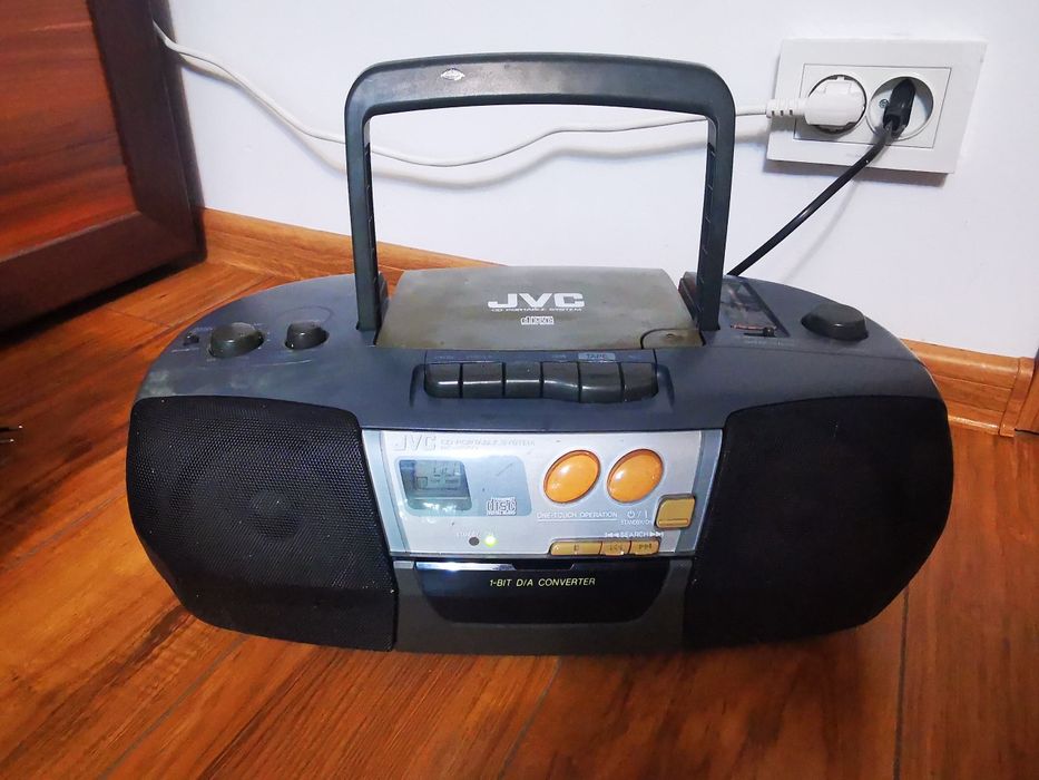 Radiocasetofon JVC