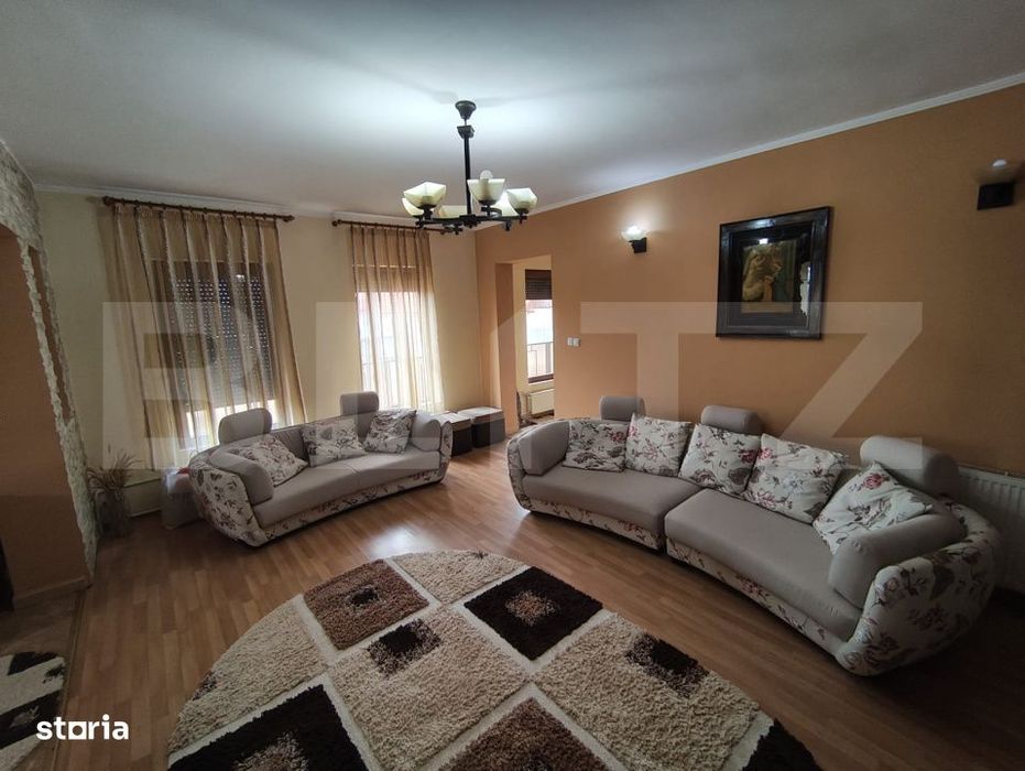 De vanzare casa la intrare in Cihei 185mp P+M+beci teren 2700mp mobila