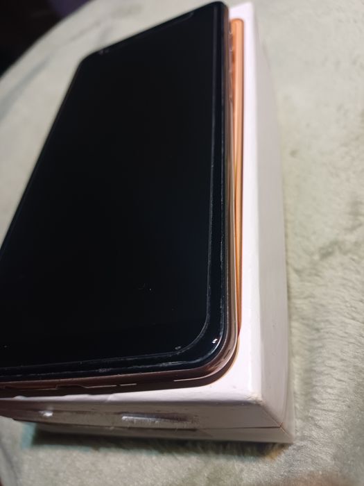 Самсунг А7 2 симкарти 128GB