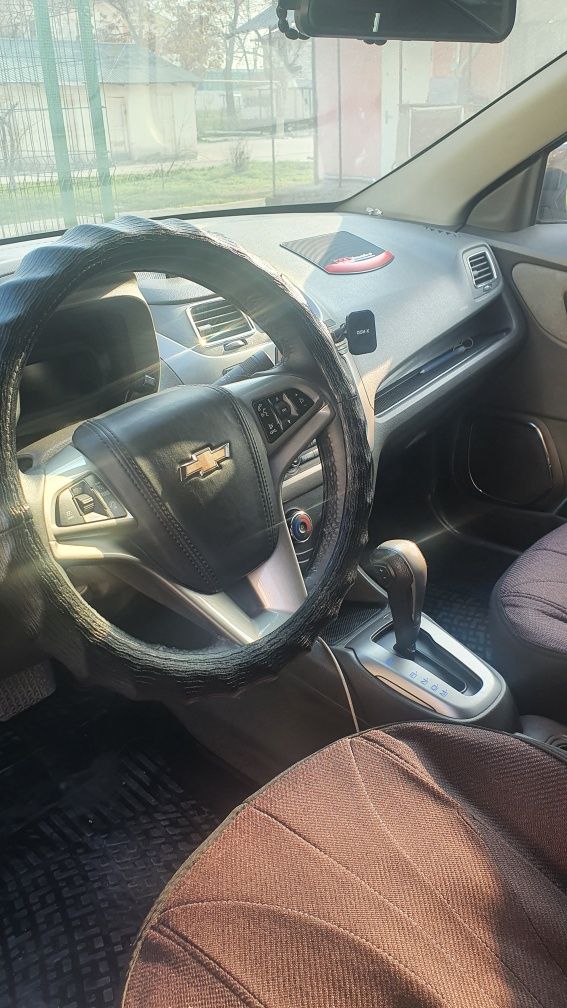 Продаю Кобальт автомат