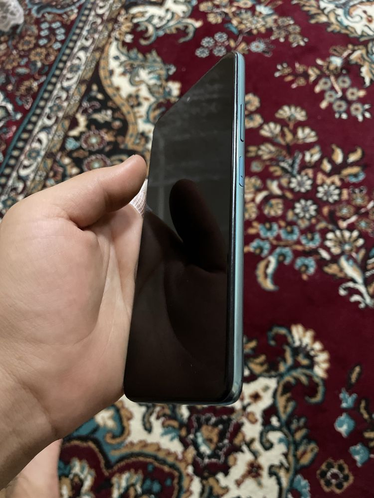 Poco m4 pro.     .