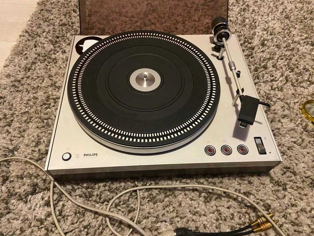 pickup Philips Electronic 312 DC Servo Belt Drive Turntable