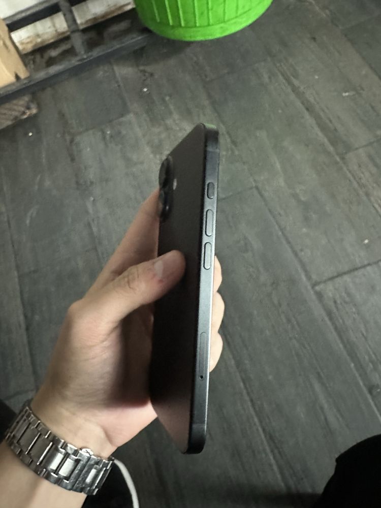 Iphone 16/Айфон 16