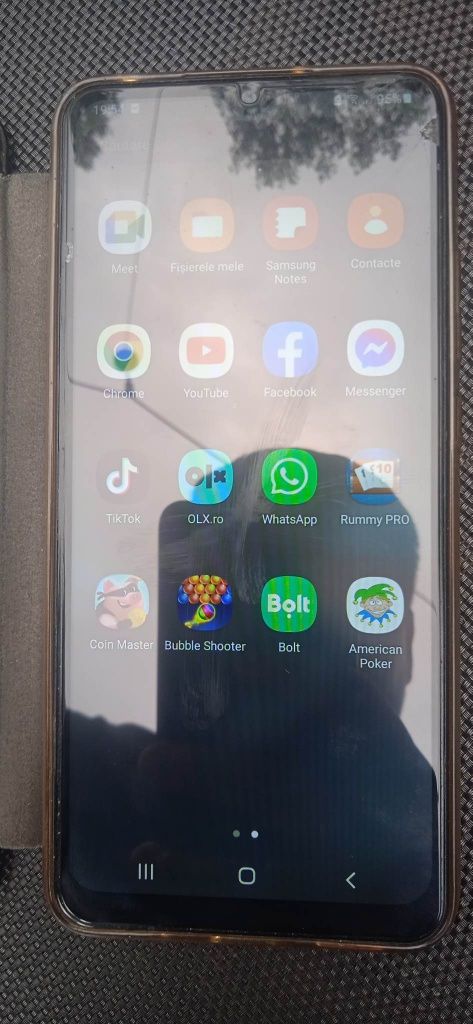 Samsung galaxi a 12  a27.