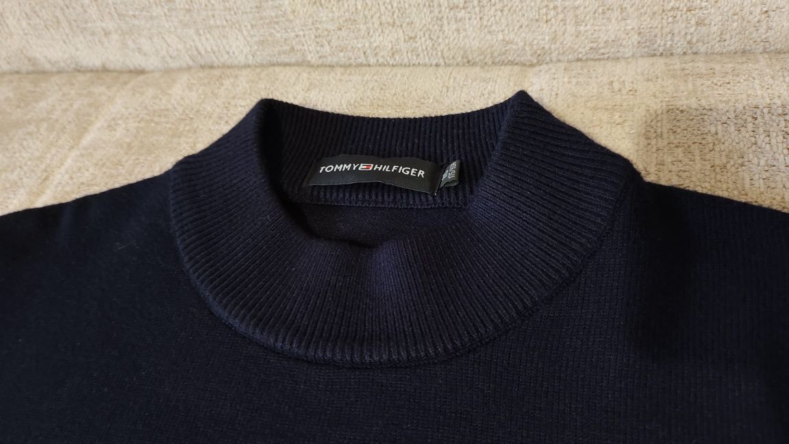 Свитер Tommy Hilfiger