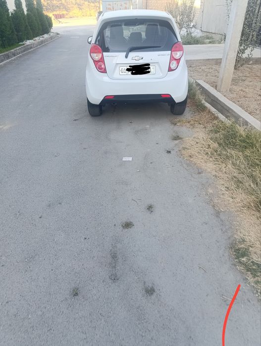 Spark  2012 avtomat  benzinda