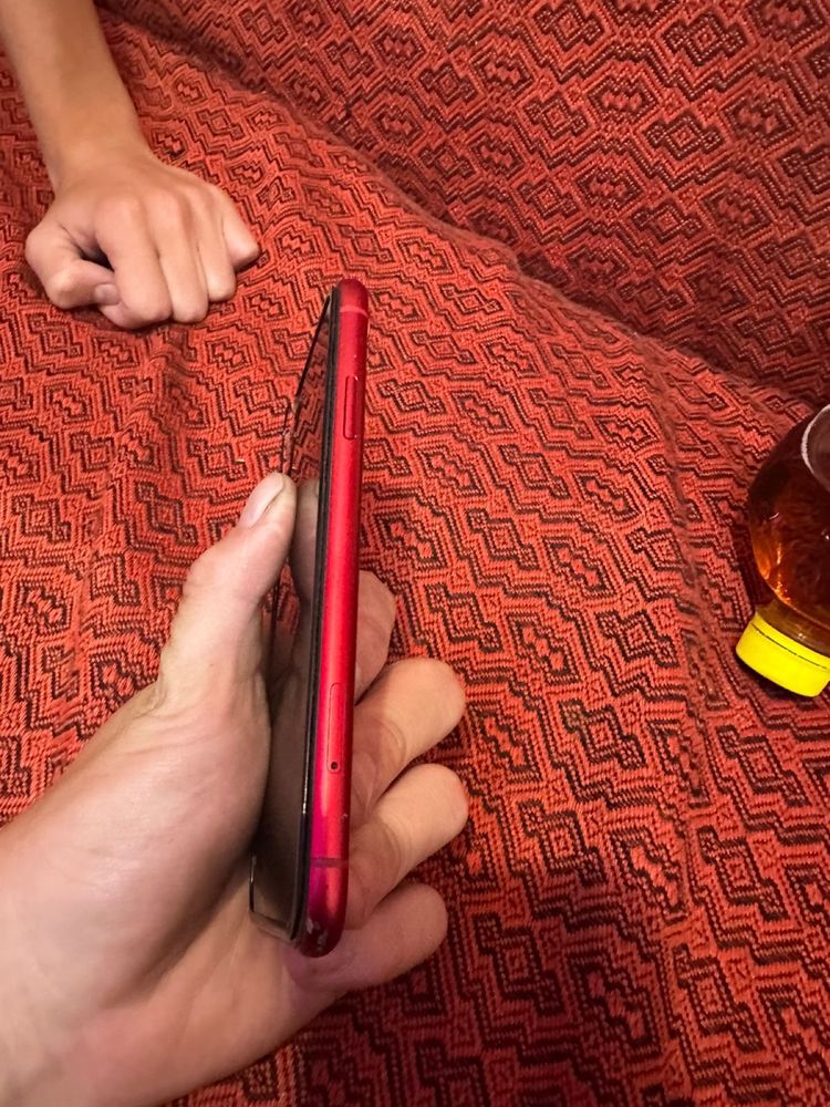 Продам iphone xr