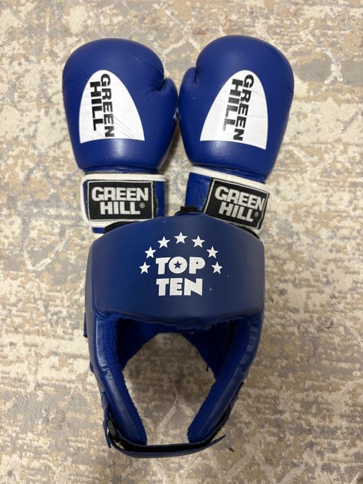 Перчатка и шлем бля бокс