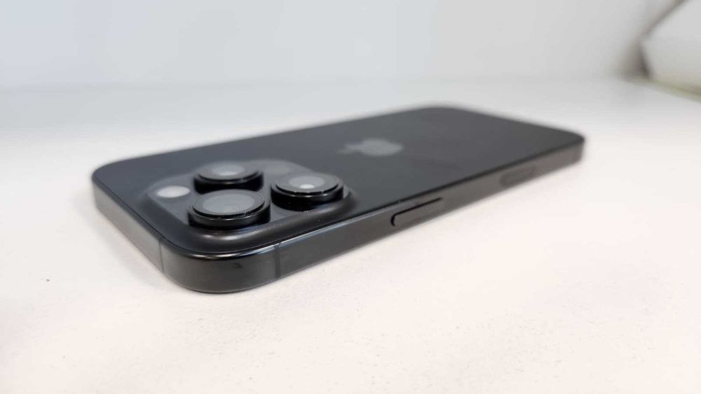Iphone 16 Pro 128GB (Ag8 Tudor1/B73813) – Garantie 2 Ani!
