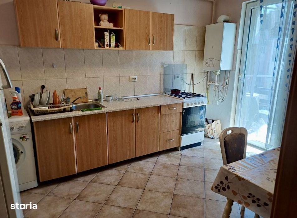 Apartament 1 camera, terasa, mobilat, zona Eroilor