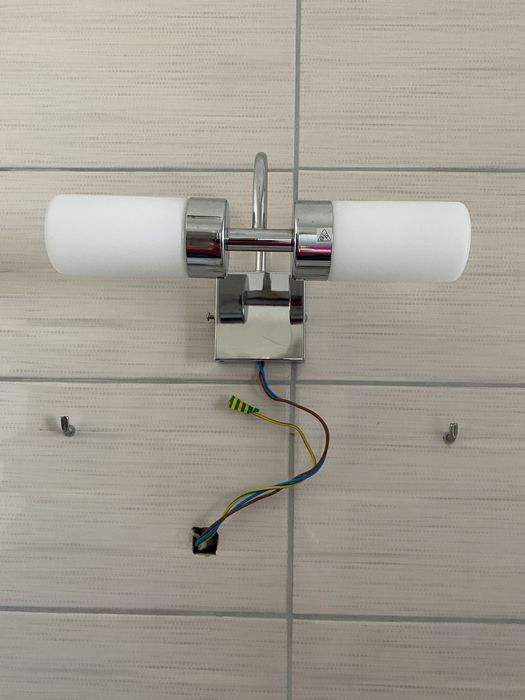 Vand aplica Led -baie