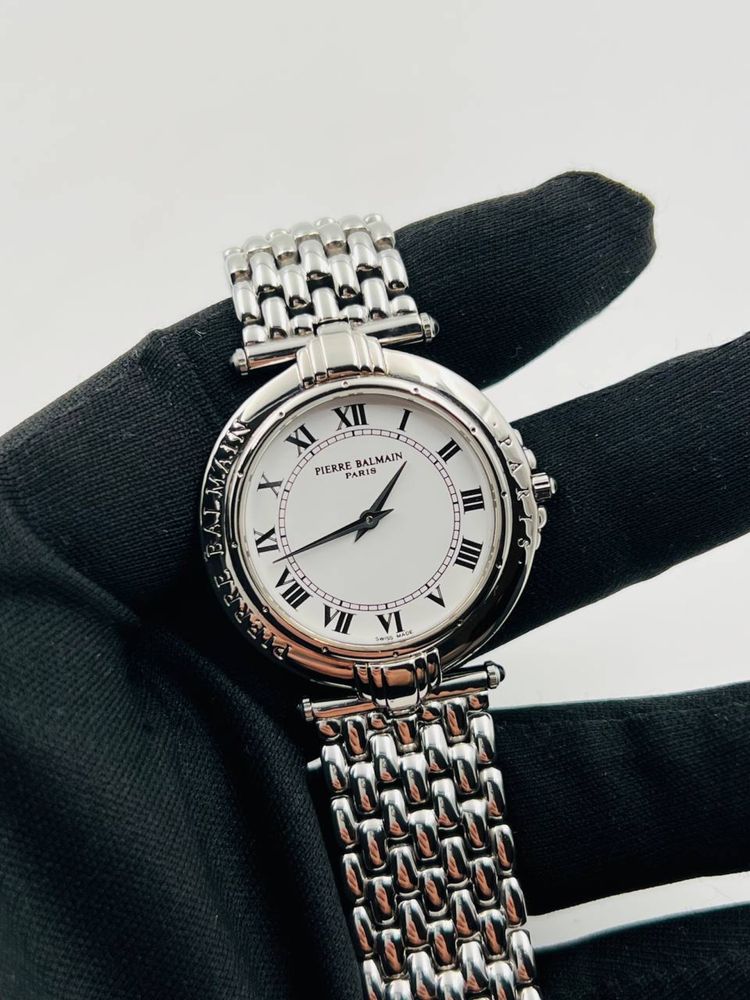 Pierre Balmain страхотен дамски часовник