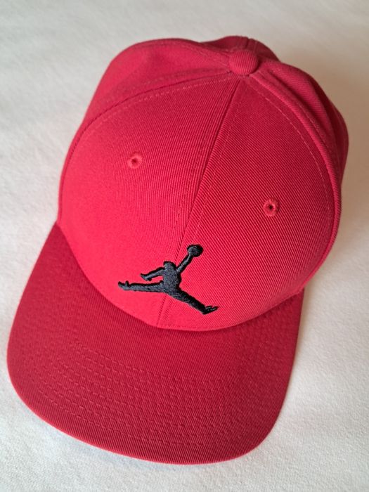 Șapcă Jordan rosie