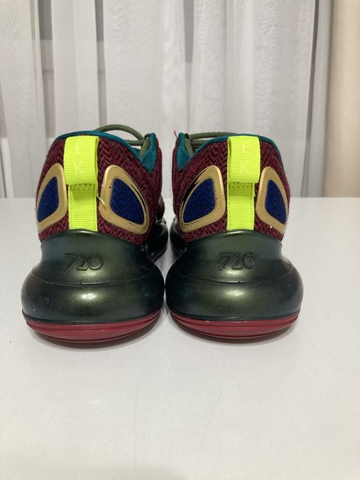 adidași nike air max 720