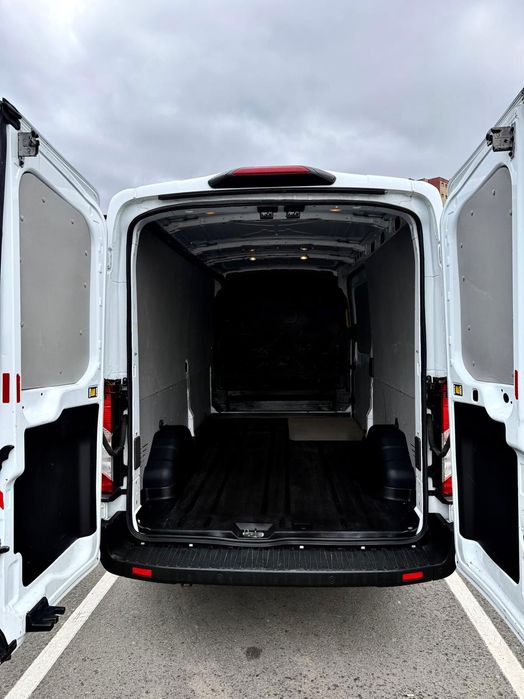 Închirieri dube Iași