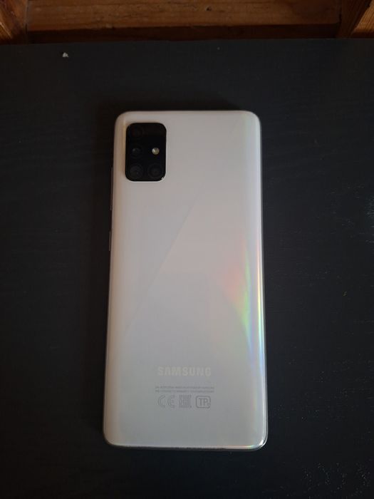 Самсунг А51 сотилади