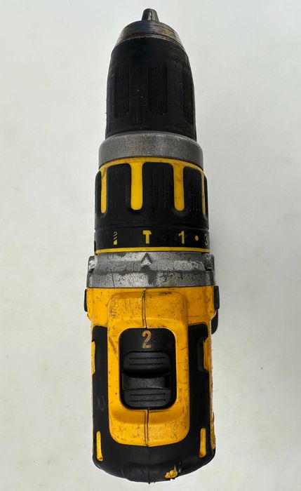 DeWALT DCD795 - Безчетков ударен винтоверт 18V