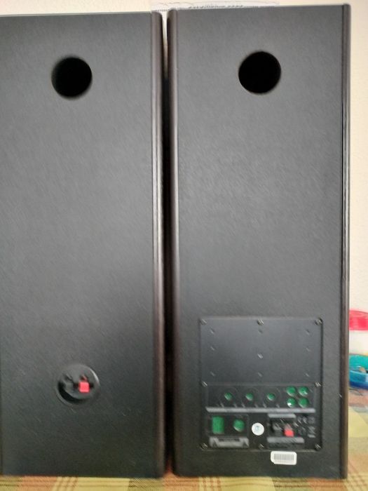 Boxe microlab dimensine 55cm