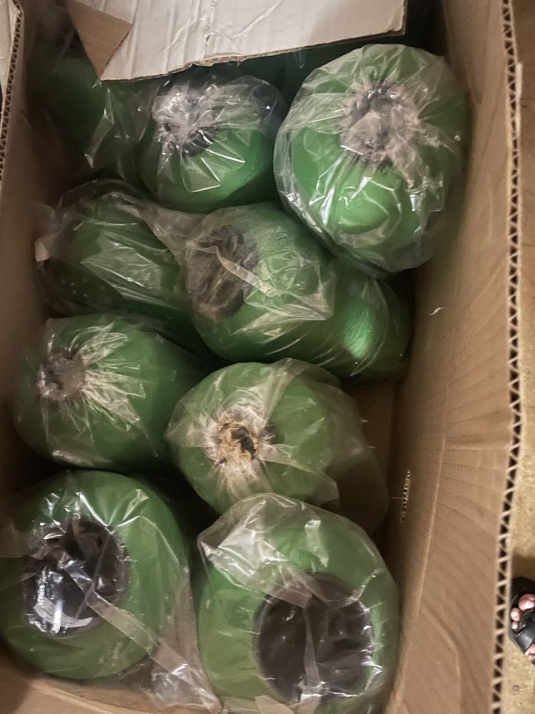 Конуси - конци за шиене различни цветове N 150
