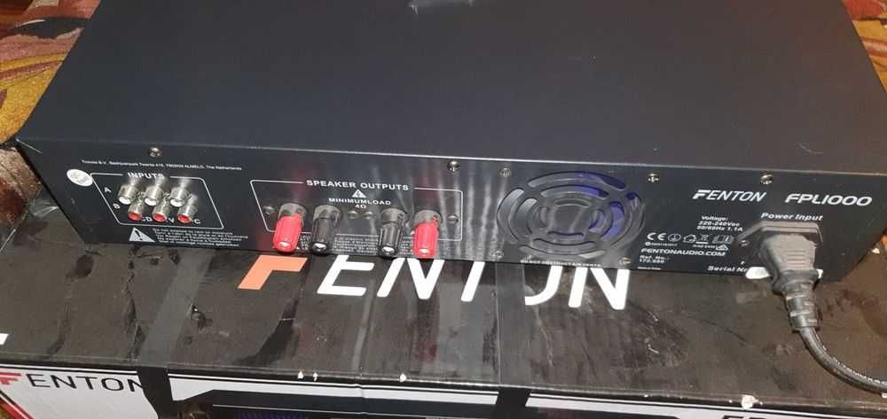 Amplificator și boxe