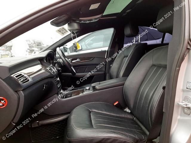 Dezmembrez Mercedes-Benz CLS-Class C218/X218 [2011 - 2014] Sedan 4-usi CLS 350 CDI  BlueEfficiency