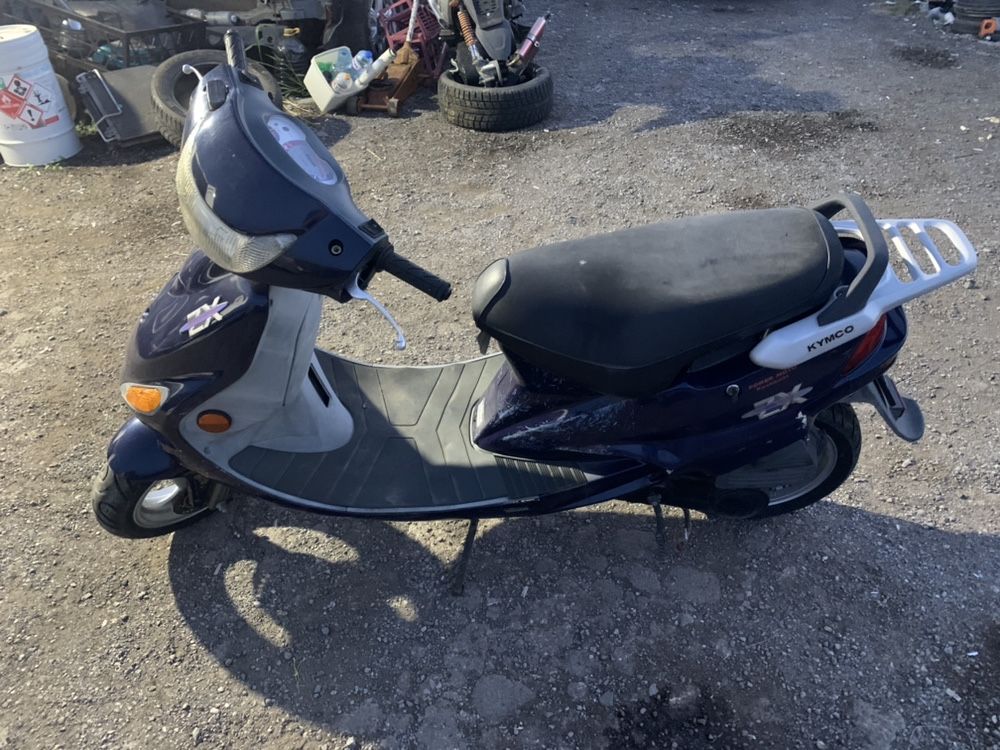 НА ЧАСТИ! Скутер Kymco B & W S8 50 куб. 2005 г. Scooter