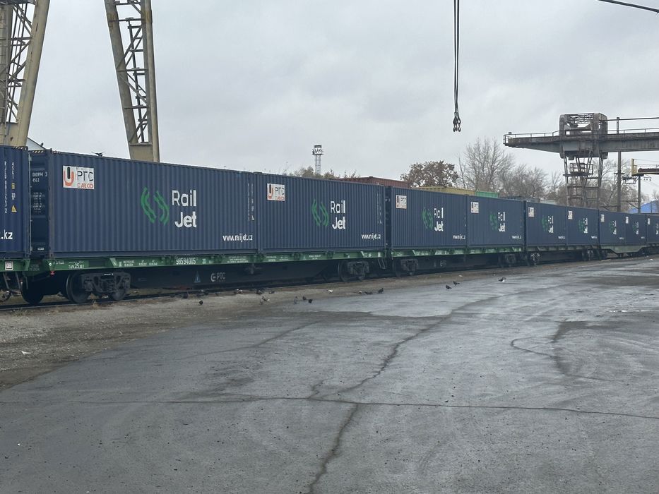 Продам контейнера