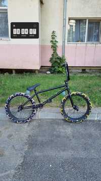 Vand BMX Custom Cult