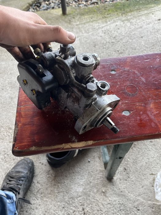 Pompa injectie steyr in 6 stayer