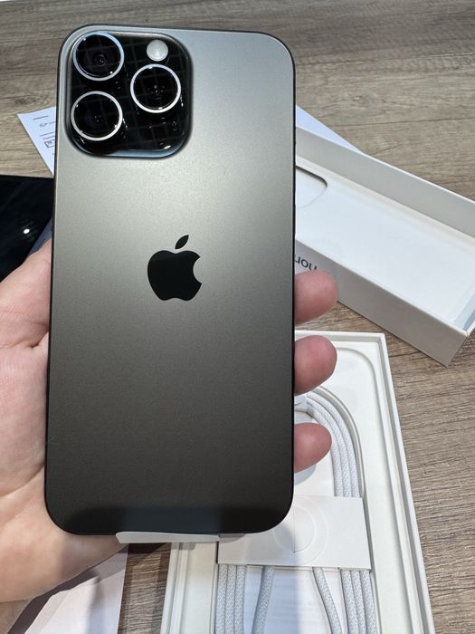 Iphone 16 pro Max 256 black