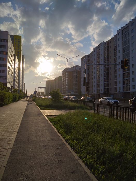 2-комнатная квартира в центре левого берега