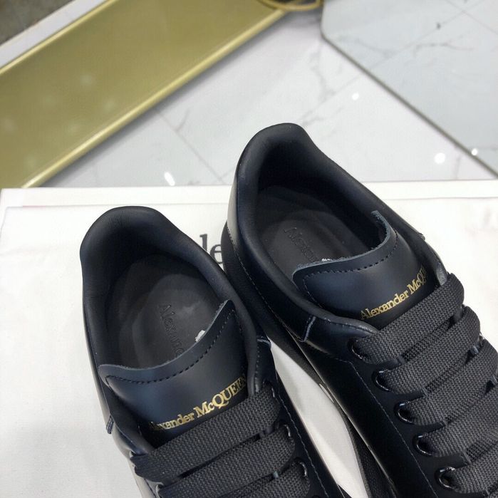 Alexander McQueen calitate premium