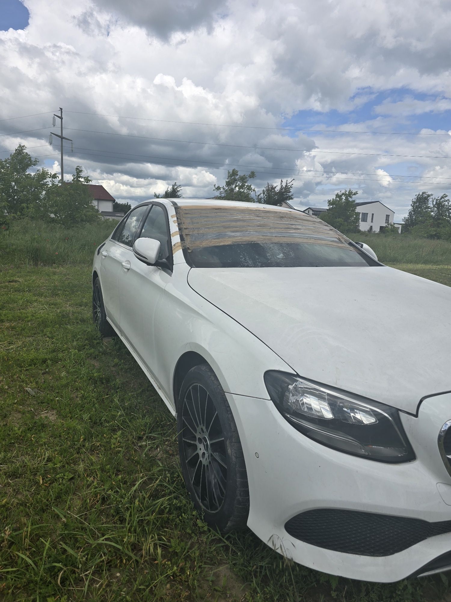 Vindem Fata completa Mercedes E w213 2016-2019