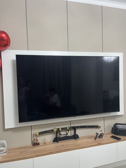 Телевизор LG смарт