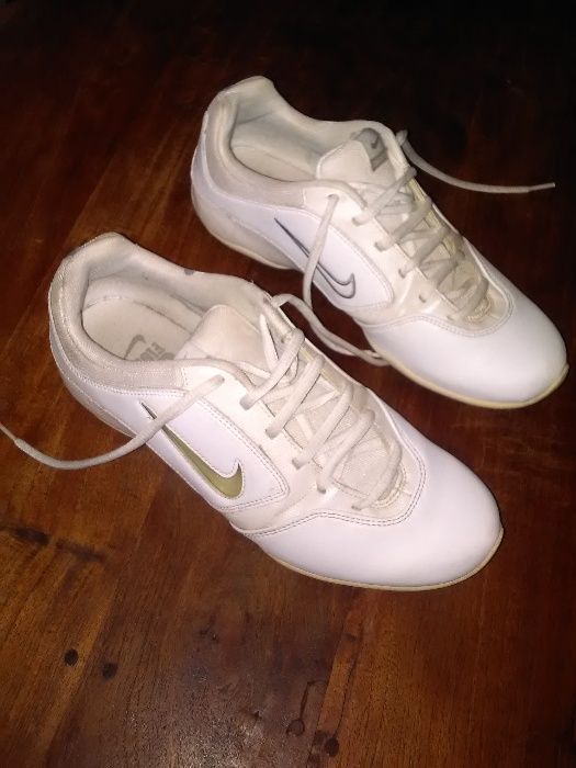 дамски обувки-Nike,Cabin,Sport