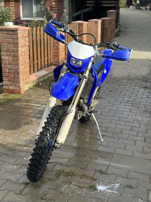 Se vinde yamaha wr 250