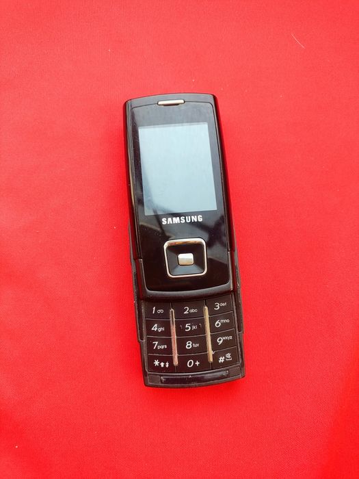 Samsung SGH E900 slide ( decodat)