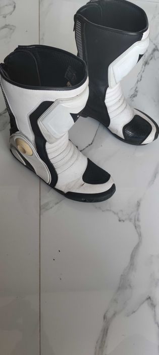 Мото екипировка FLM ботуши Dainese