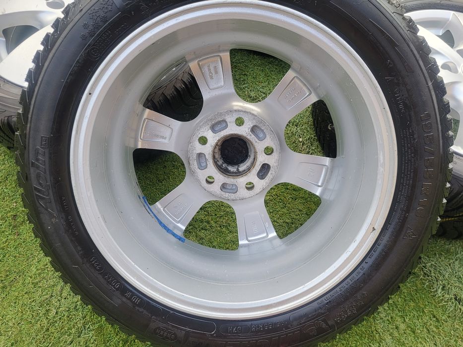 16 5x120 Bmw E87 1 series лети джанти 5х120 бмв