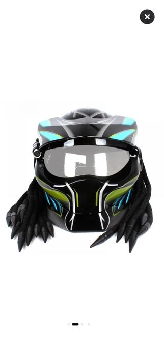 Cască moto Predator !