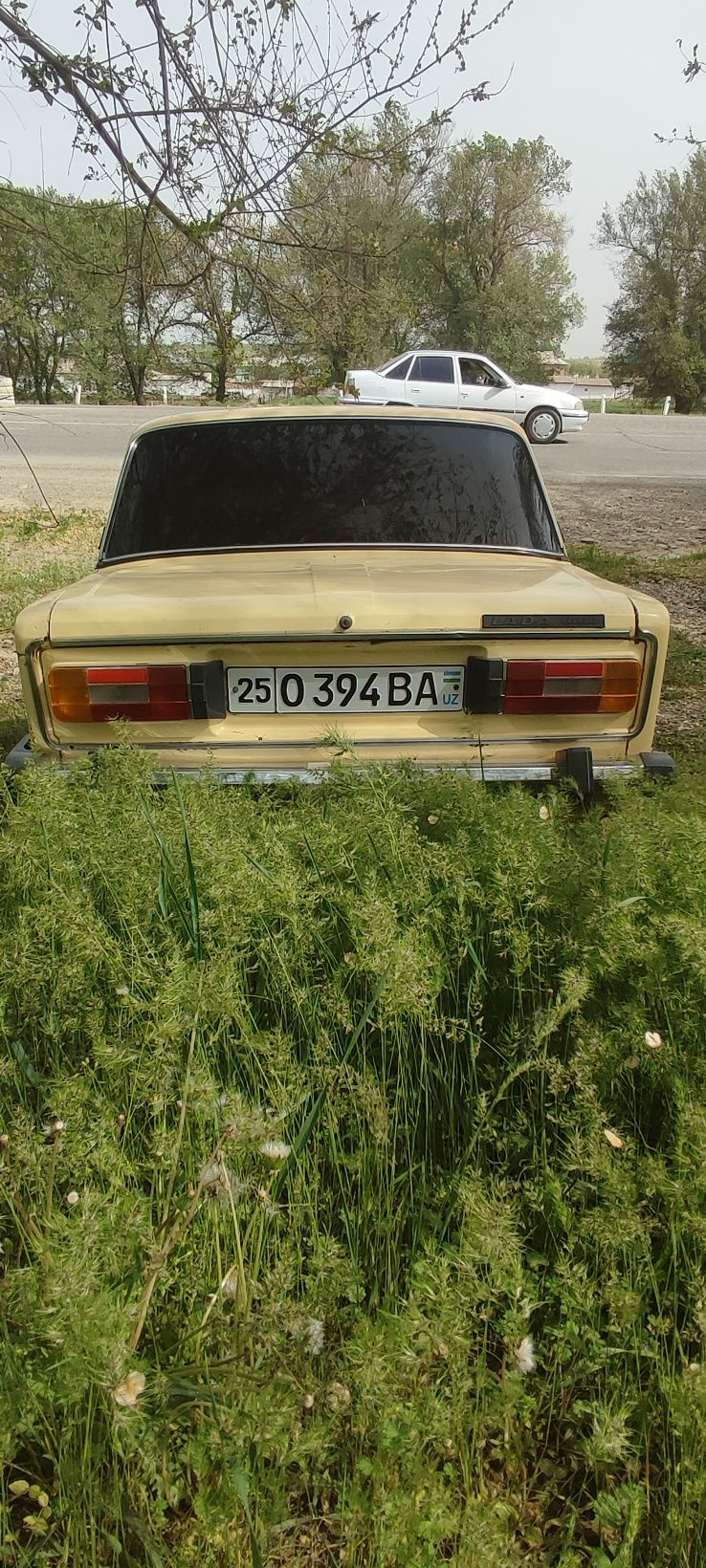 Mashina sotiladi vaz 2106